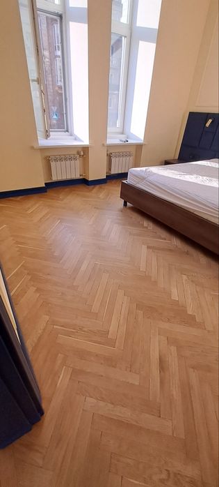 Циклювання та шліфування паркету