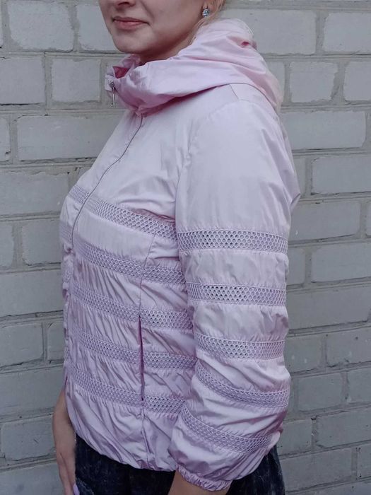 Moncler женская весенняя легкая куртка . Размер 4 - L  ОРИГИНАЛ