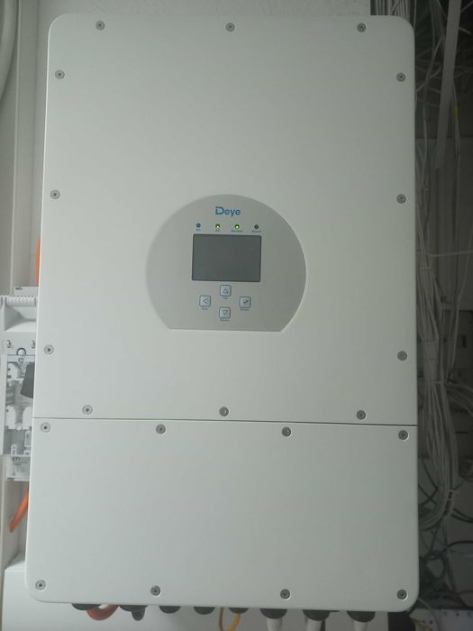 Гібридний інтертор Deye SUN 15K G01 HP3 EU AM2