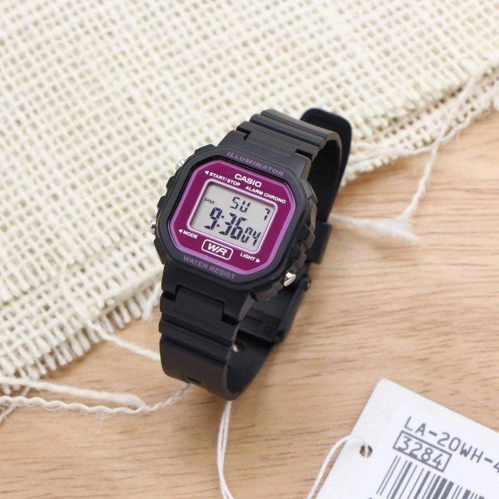 ZEGAREK DZIECIĘCY CASIO LA-20WH-4ADF + BOX Casio