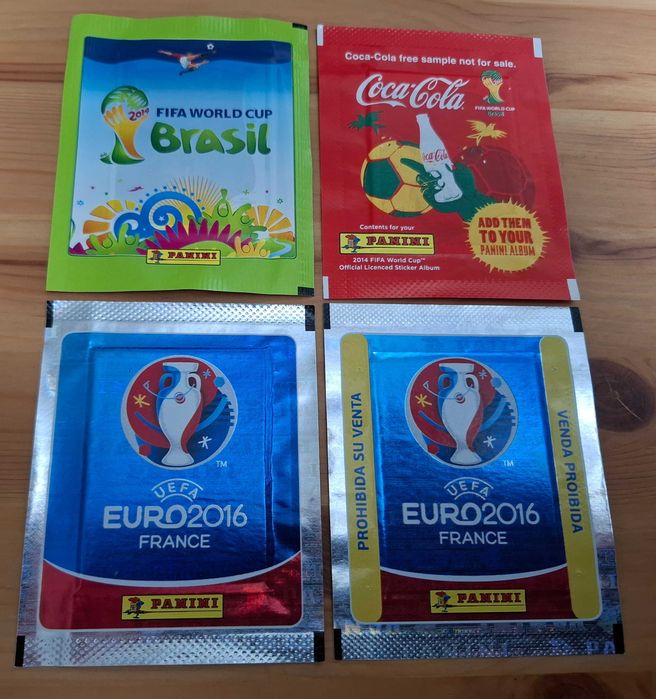 Lote de 20 saquetas de cromos fechadas Mundial Europeu Panini