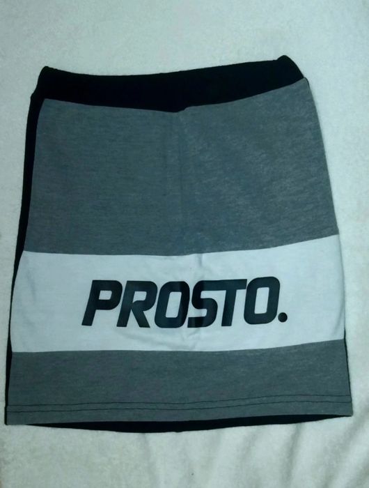 Spódnica mini Prosto Klasyk