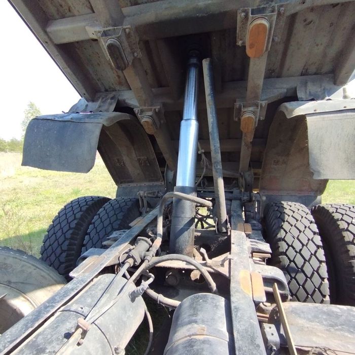 Маз 5551, ямз 236 1992