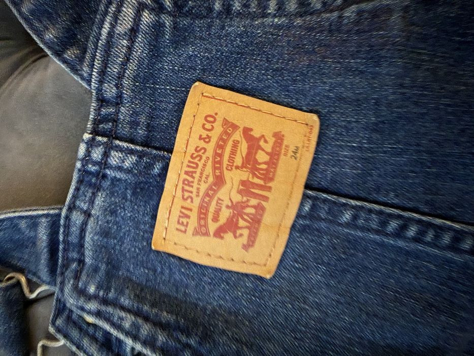 Продам комбінезон Levis !! На 2 р  трішки більшомірить !! Оригінал