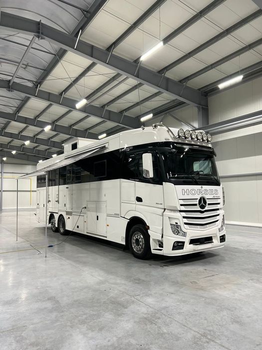 Mercedes-Benz Actros Giga Space 2545 Interhorse PopUp/PopOut  Koniowóz Actros Giga Space 2545 Interhorse PopUp/PopOut