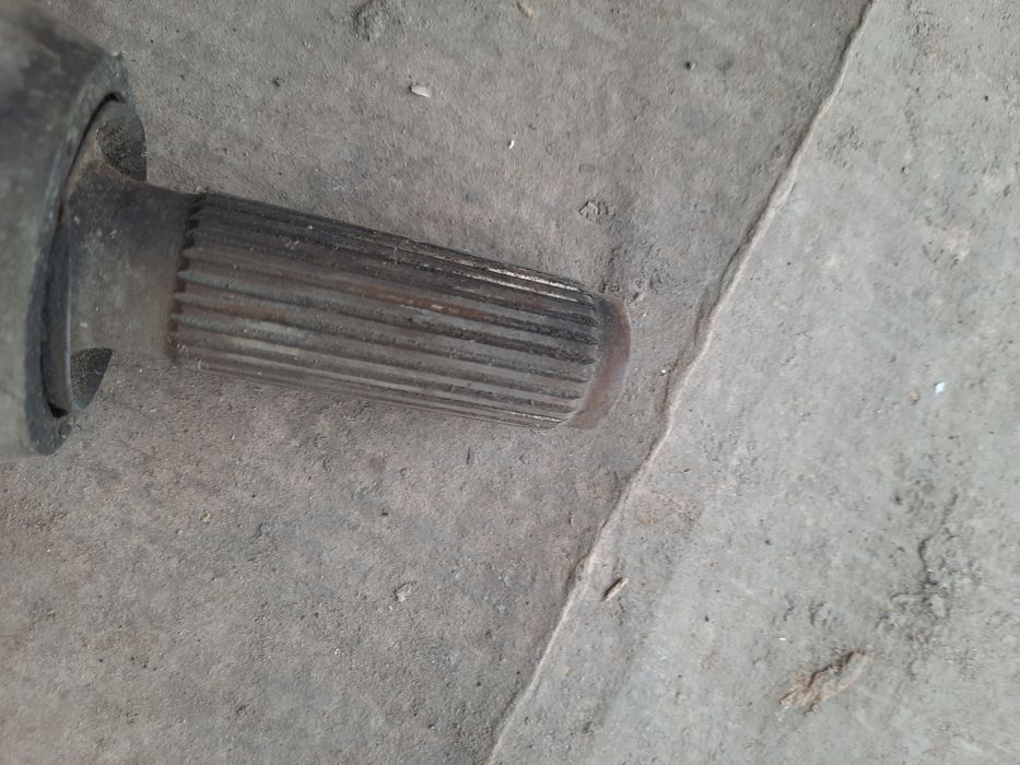 Карданний вал Мерседес W123