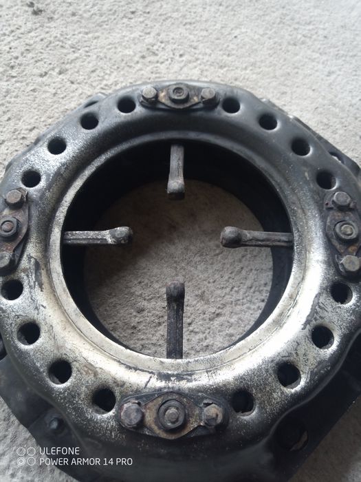 Корзина зчеплення і диск ЗІЛ 130,131 нові