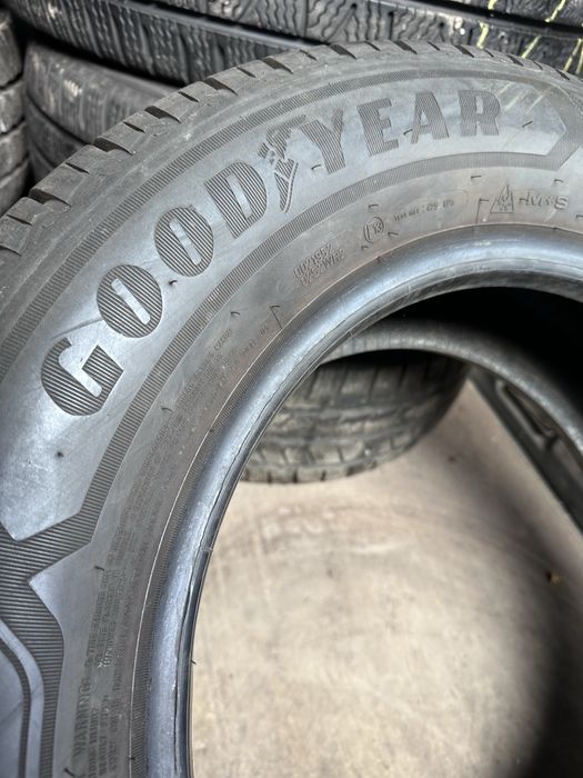 50 2023 Гудієр всесезонні 215 65 16с 109 107 Віто Трафік Віваро Т5 Т6