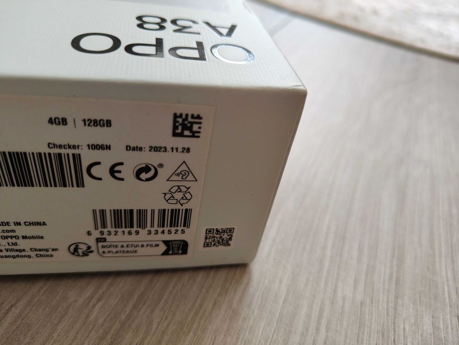 Smartfon OPPO A38 4/128GB 6,56" 90Hz 50Mpix Czarny