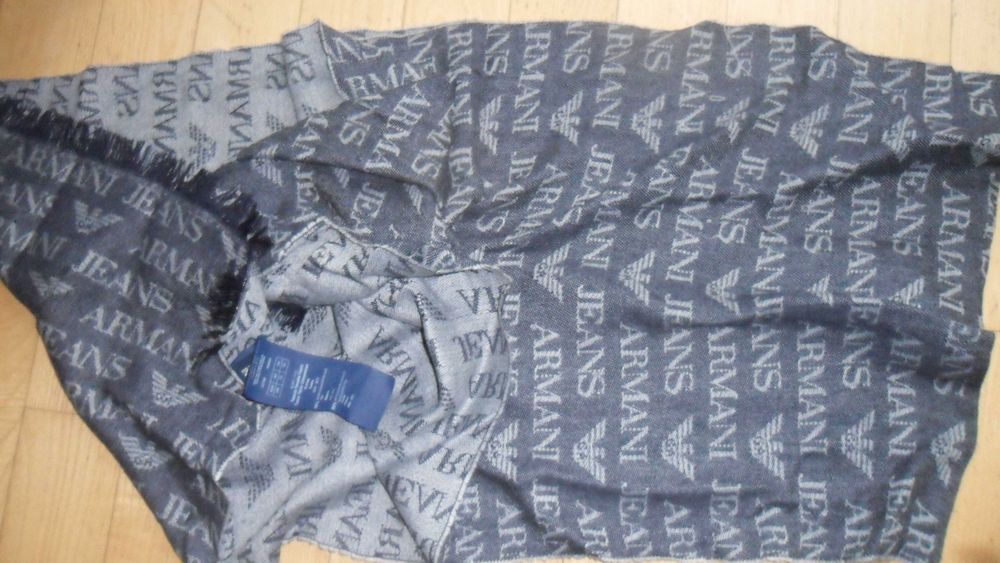 Armani Jeans-długi szal /logo