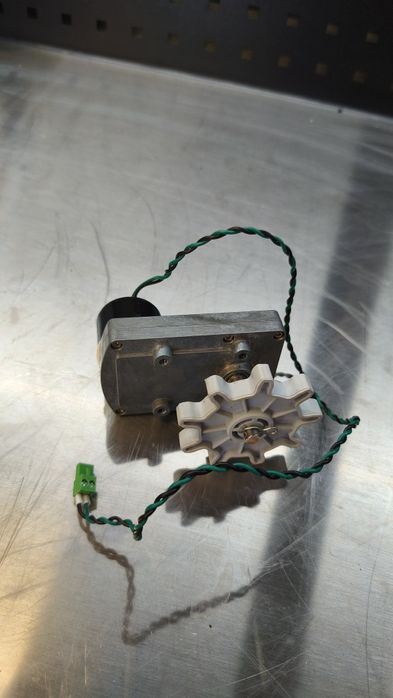 Silnik kuweta Catlink