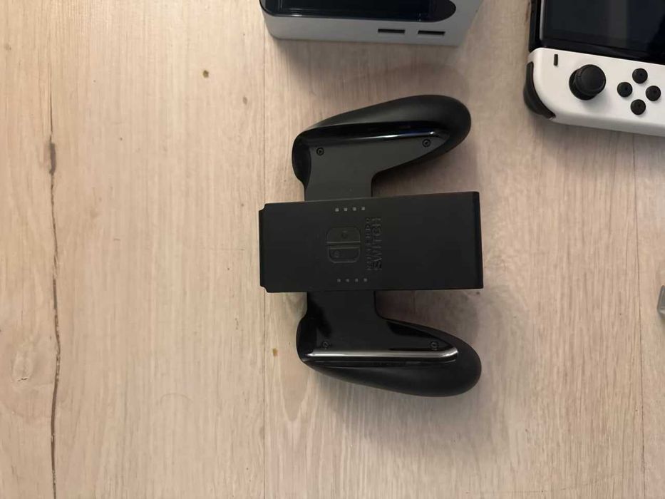 Nintendo Switch Oled KOMPLETNY ZESTAW