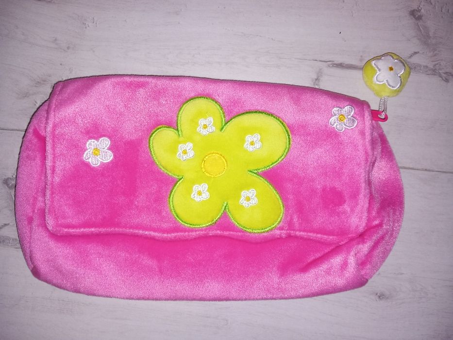 Torba kosmetyczka zestaw plusz nowa