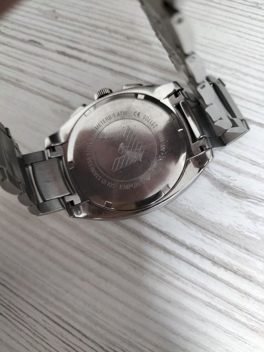 Emporio Armani часи