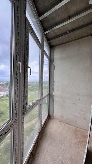 Здана , готова до ремонту 1 кімнатна квартира - More
