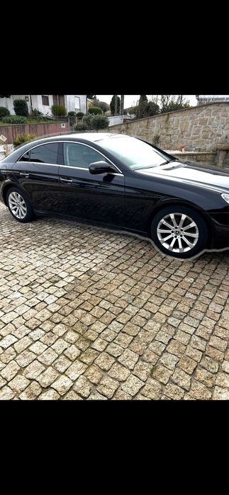 CLS320 em ótimo estado