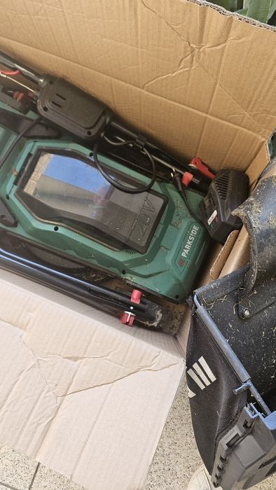 Corta relva bateria Parkside 20v