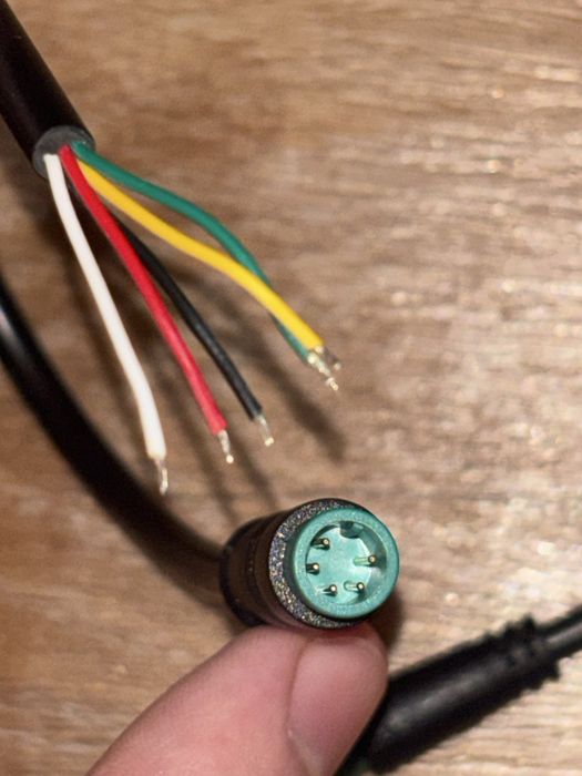 Кабелі Julet Male(тато) M7/M8 5 pin