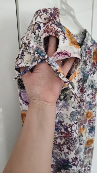 Sukienka damska wizytowa r 48 50 kwiatowy print