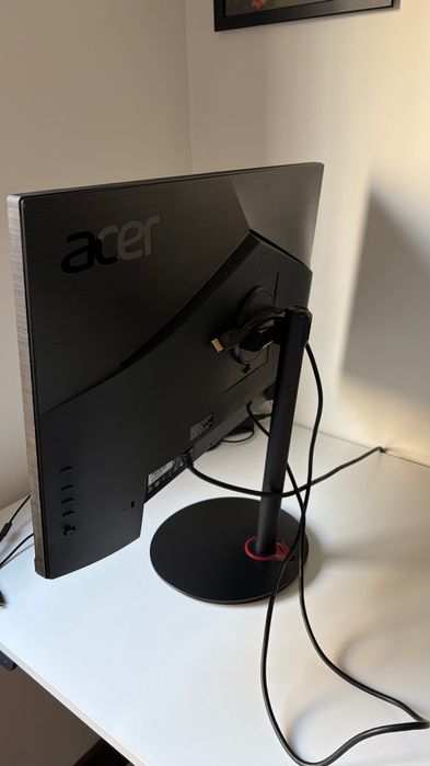 Monitor Acer 27” 60 hz