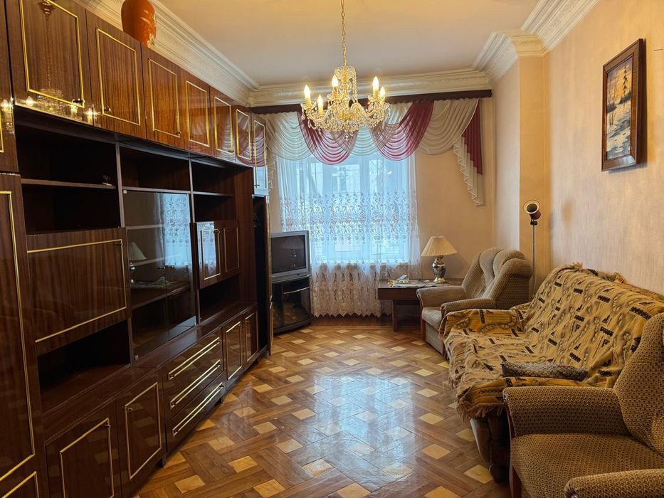 Сдам 3к.кв м. Арх. Бекетова