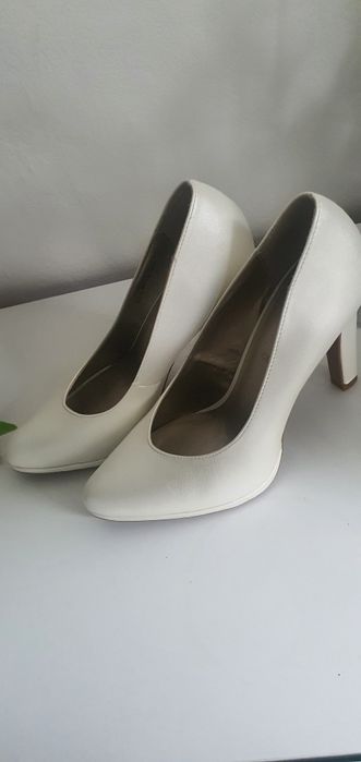 Szpilki obuwie damskie Romeo roz.36 za grosze