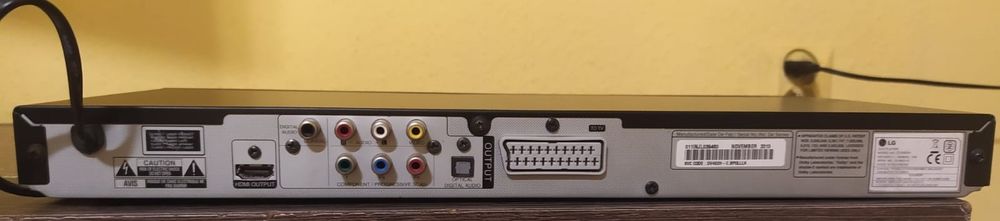 Sprzedam odtwarzacz DVD/CD LG model DVX492H.