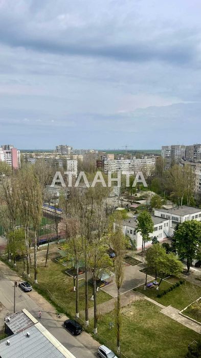 Однокімнатна з ремонтом. Газ. Бочарова/Кримська