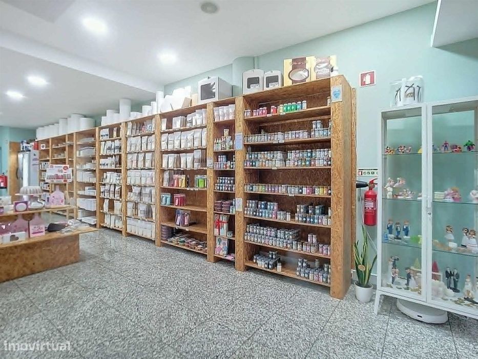 Loja  Venda em Ermesinde,Valongo