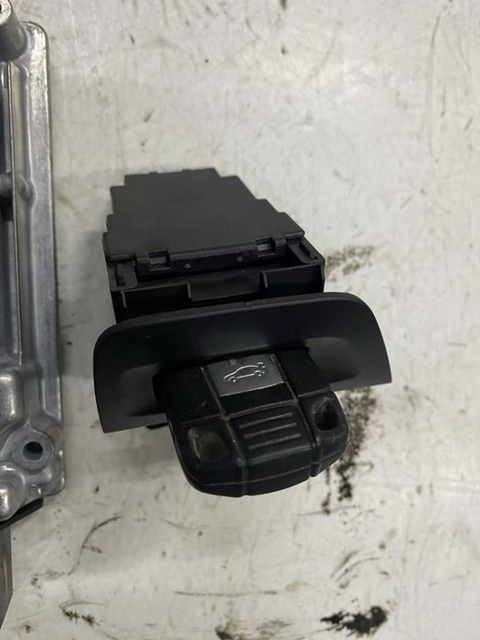 Zestaw startowy sterownik bmw 123D e81 e82 e87 N47 2.0D 204km N47D20B