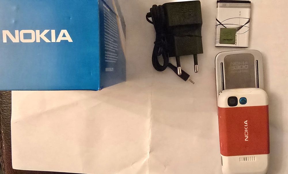 Telefon NOKIA 5300