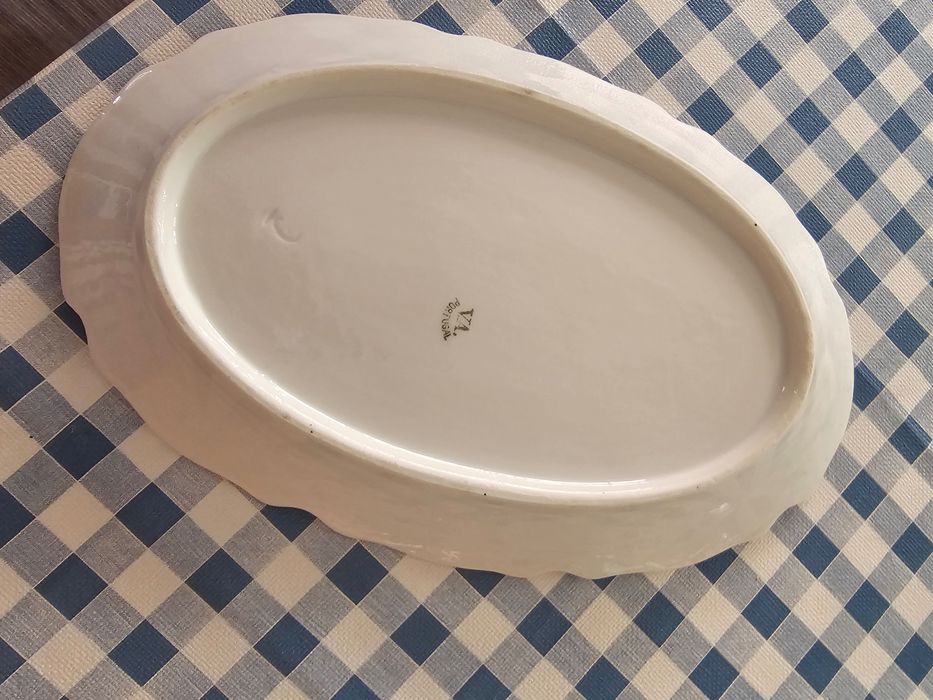 Serviços de porcelana e cristais