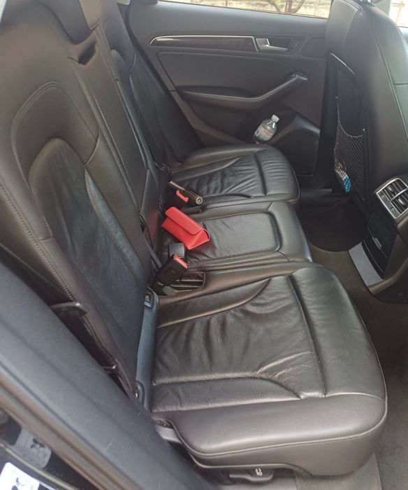 Продам автомобіль AUDI Q5