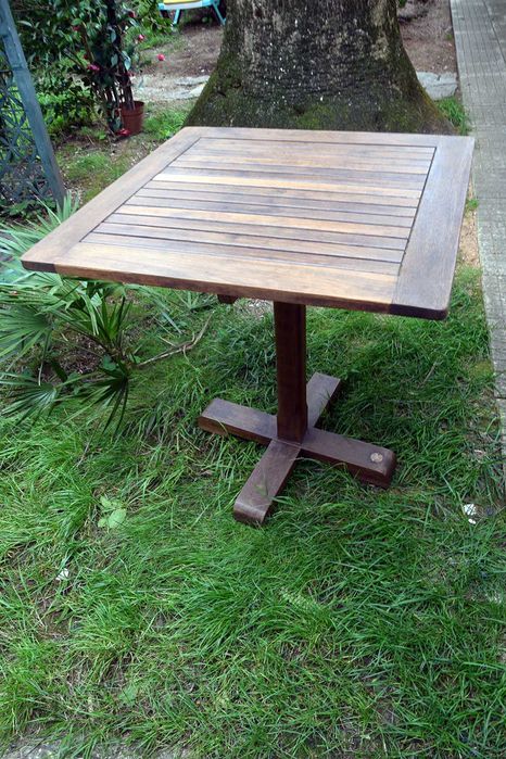 Mesa de Jardim Quadrada Teka