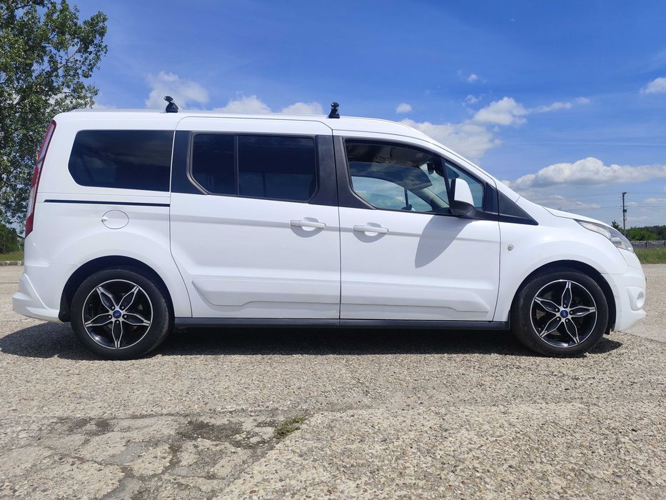 Ford Tourneo Connect 1.5 TDCI 120 KM 7 Osobow