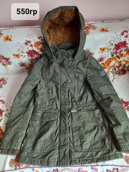 Курткі в отлічном состоянії.