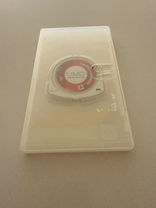 Jogo PSP - Burnout Legends