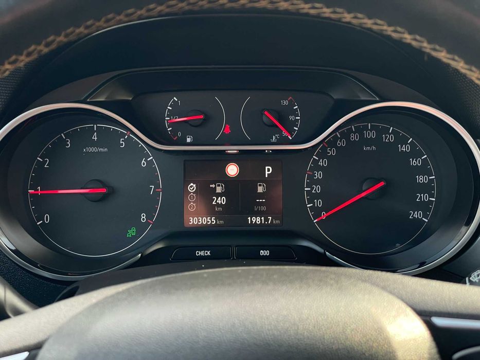 Opel Crossland X 2020