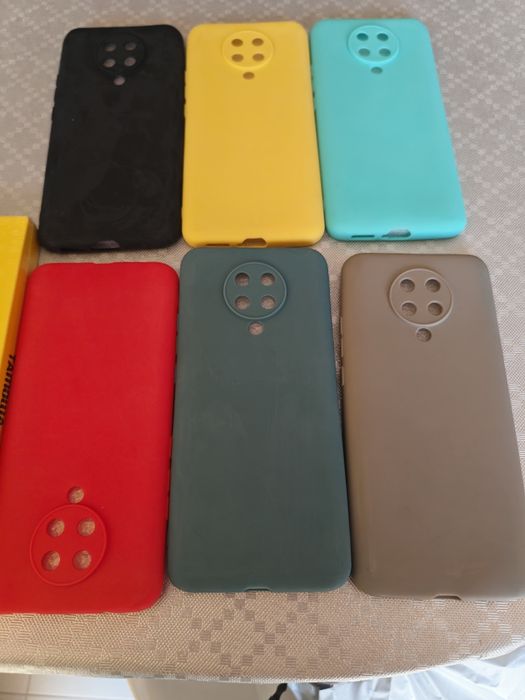 Vendo 6 capas protectoras & vidro ecrã  para POCO F2 PRO NOVOS