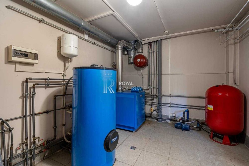 Оренда будинку 425кв.м. Київ Печерськ Ботаничний сад Газ автономний Гараж на два авто