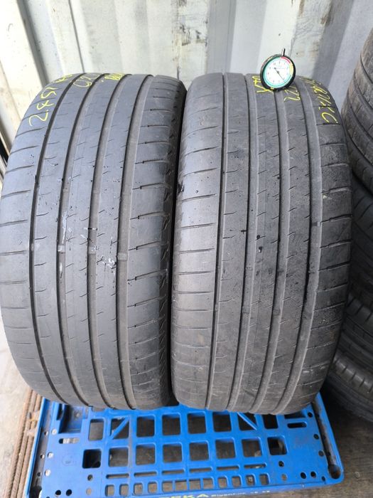 Opony Bridgestone potenza 245/40/20 para