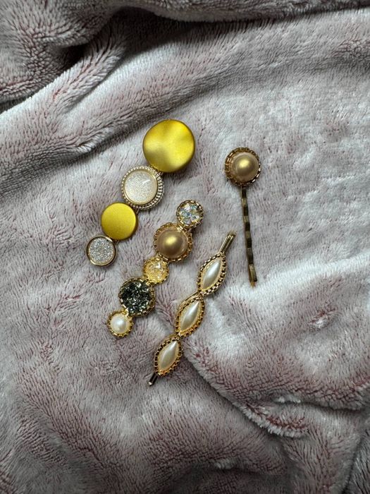 Заколки для волосся набір