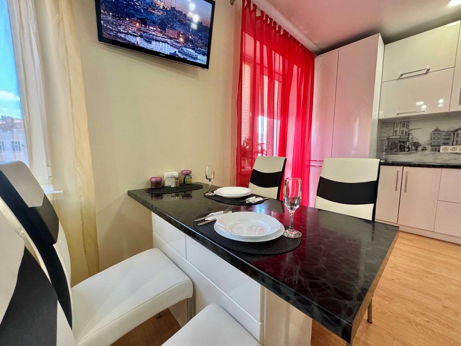 ApartPoltava 1-кімн. студія ПОДОБОВО, СВІТЛО ЗАВЖДИ, новобудова ЦЕНТР