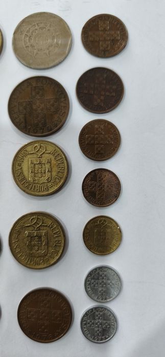 17 moedas coleção