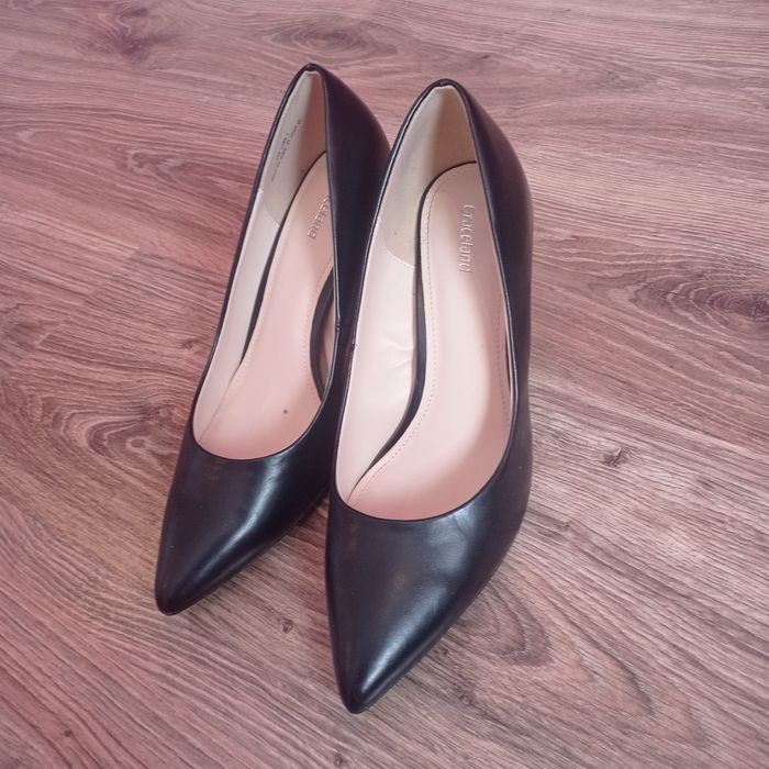 Buty kobiece szpilki