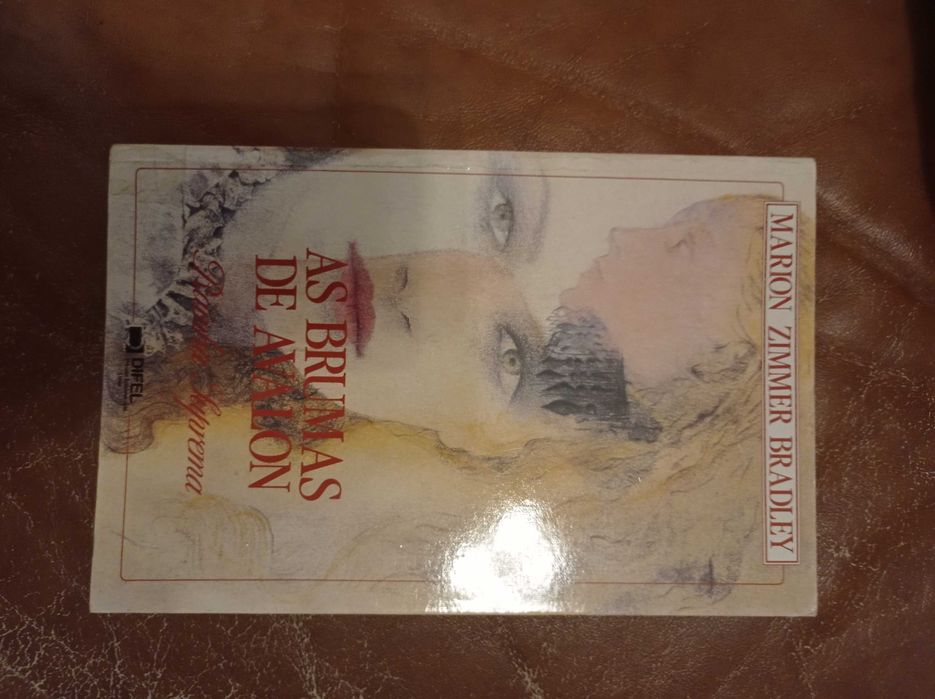 As Brumas de Avalon - Rainha Suprema