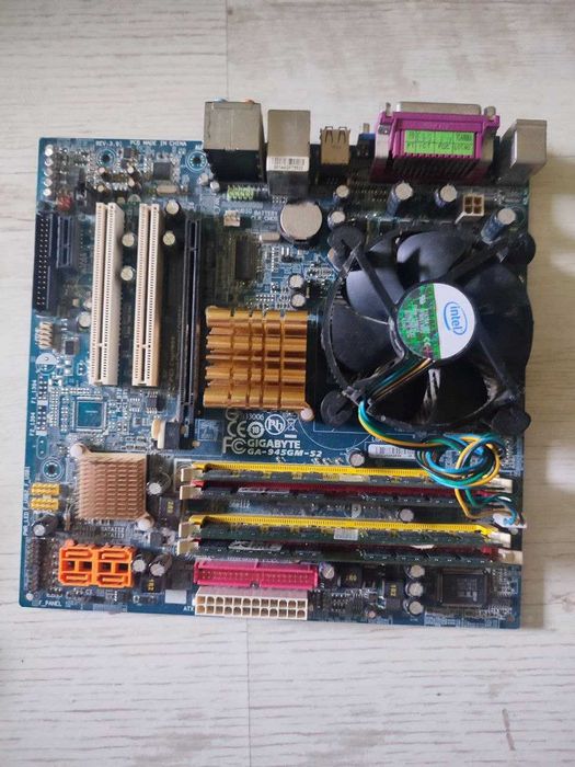 Продается  MSI H67MA-E35 (B3)