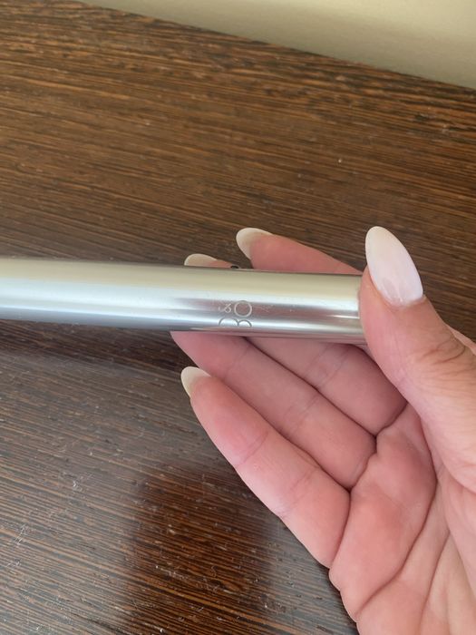 Relogio de mesa “ Bang & Olufsen “