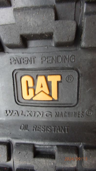 Buty męskie firmy Caterpillar rozmiar 43.