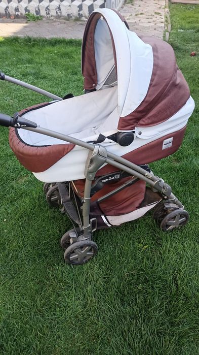 Коляска, візок, ліжечко